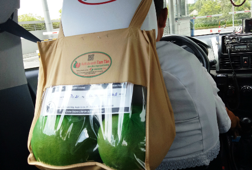 Đại gia bán lẻ, vận tải đua kinh doanh mặt hàng 'lạ'